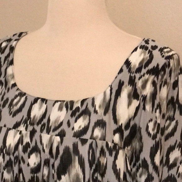 RAFAELLA Women's Small Animal Print Long Sleeve Career Top Professional Boho - Picture 2 of 6